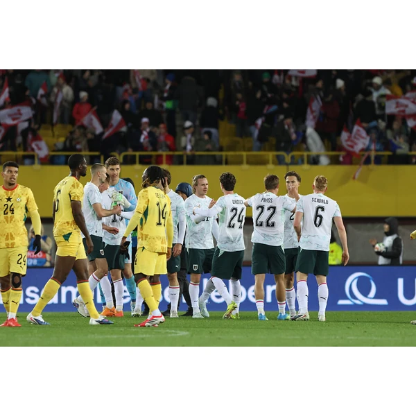 乐境体育入口 APP